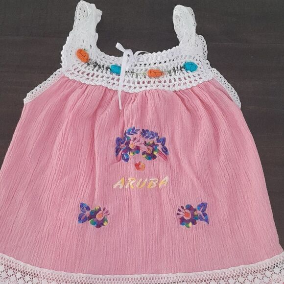 Little girls dress great condition handmade lace details - Picture 2 of 5